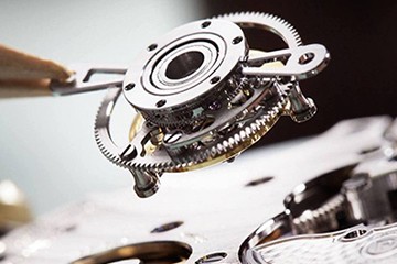 青岛百达翡丽手表售后店在哪